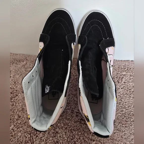 Vans Black Skateboard Shoes - Picture 5 of 9